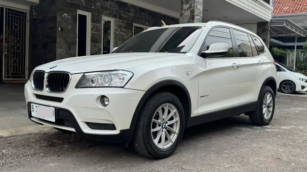 PEMAKAI CASH ONLY 209Jt
BMW X3 AT DIESEL xDrive 20d 2011
