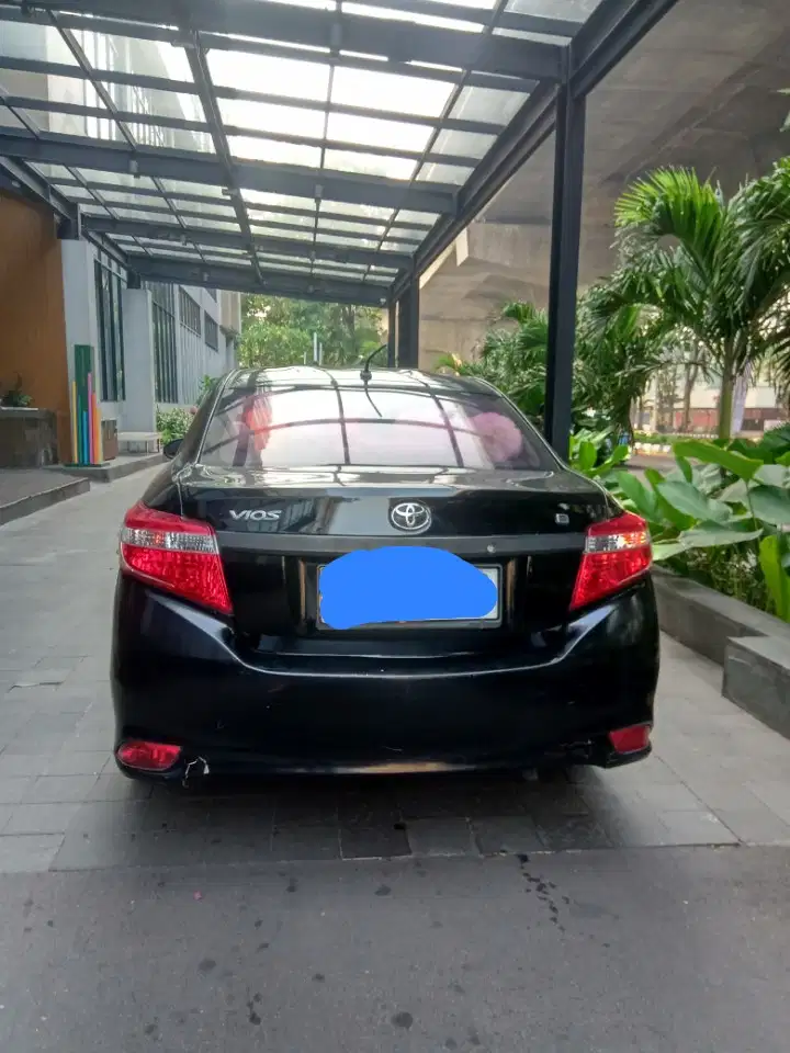 Toyota Limo 2015 Bensin
