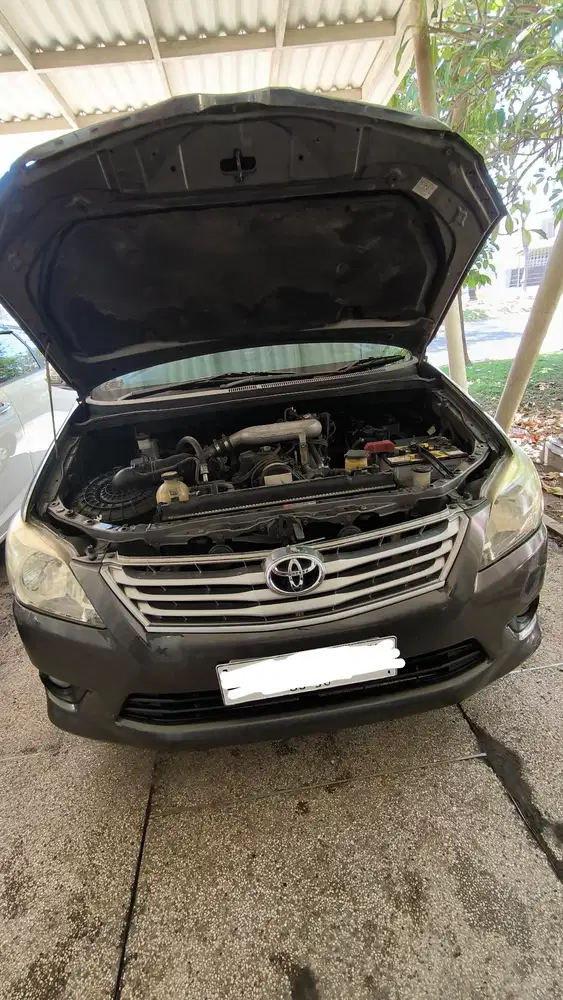 Toyota Kijang Innova 2012 Diesel