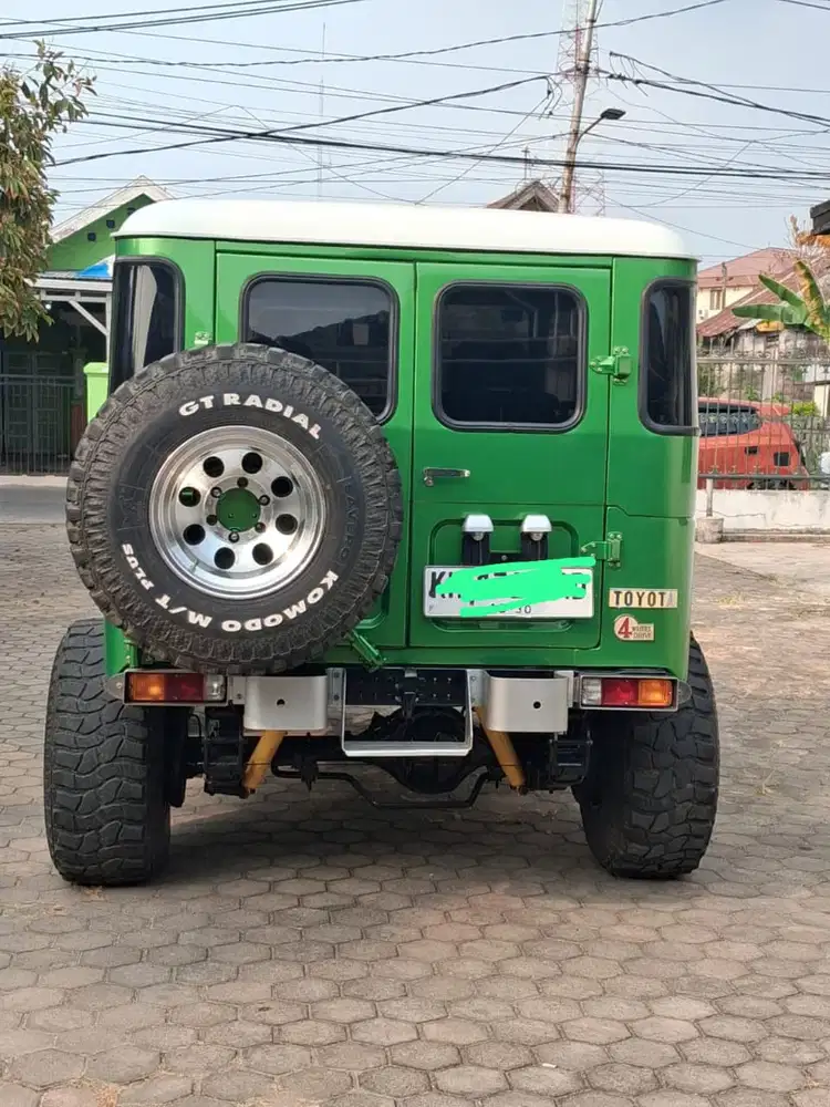 Toyota Land Cruiser 1982 Bensin