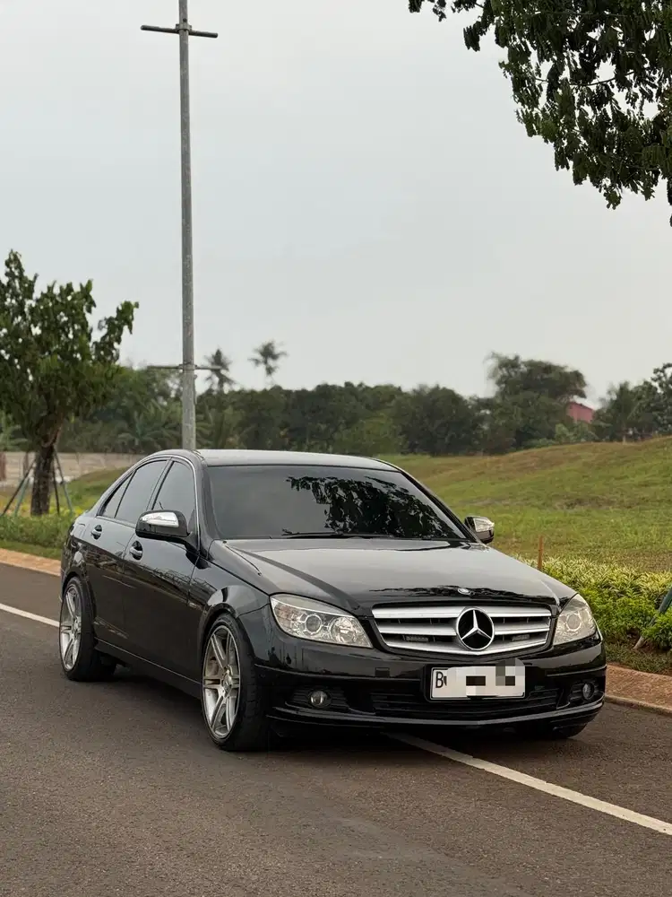 Mercedes-Benz C200 Kompressor 2009 Bensin