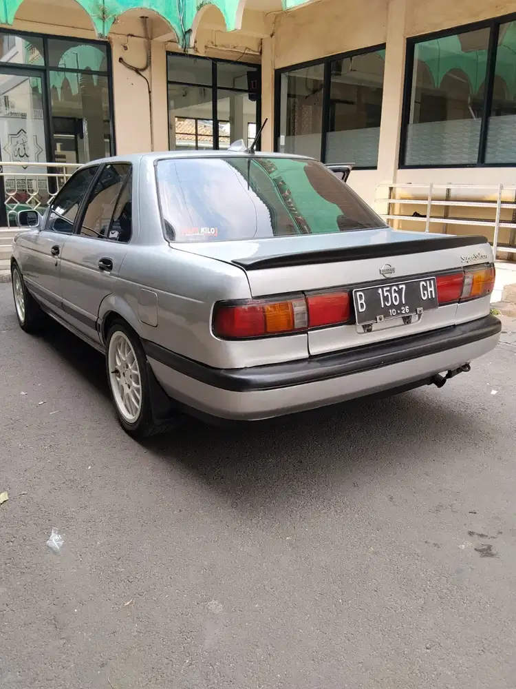Nissan Sentra 1996 Bensin