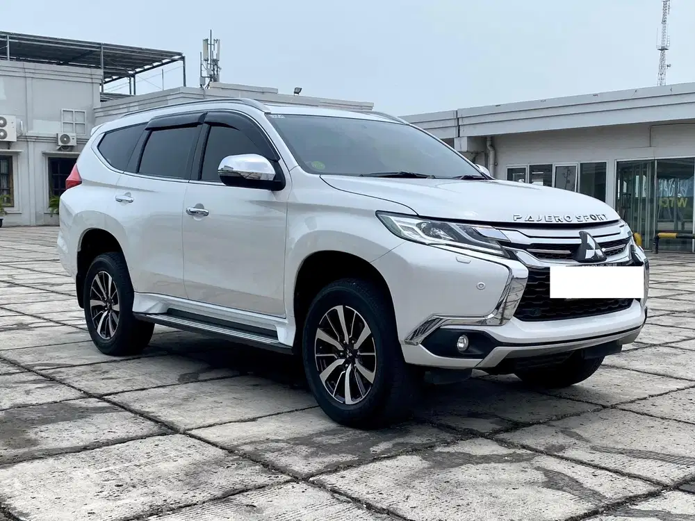 MITSUBISHI PAJERO SPORT DAKAR AT 2019 Diesel