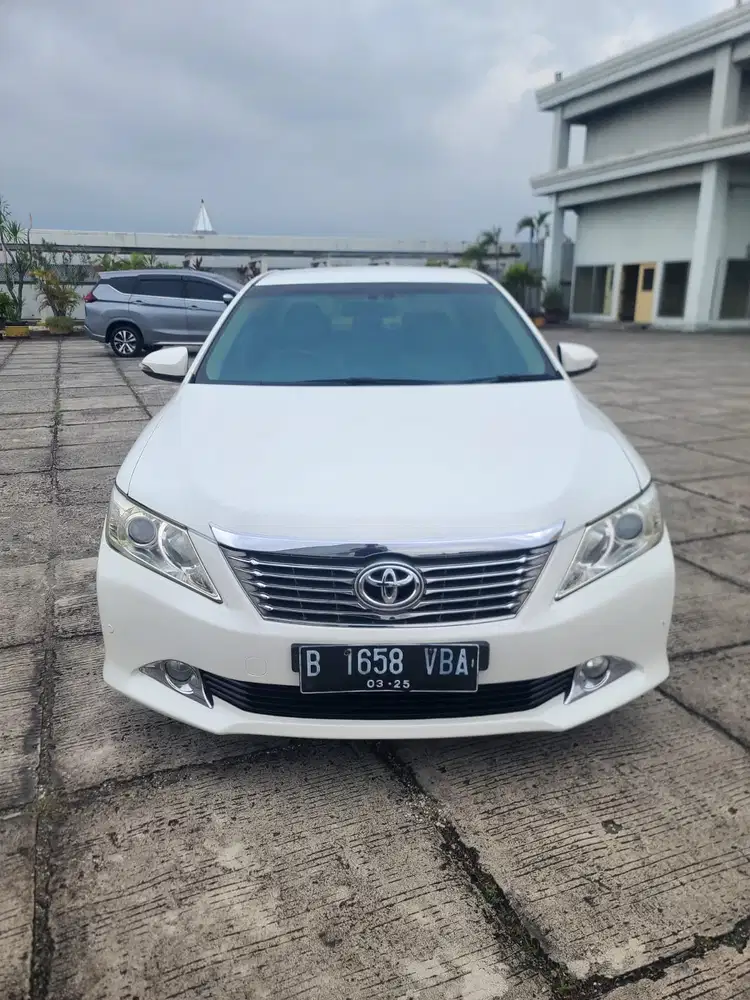 Toyota Camry 2013 Bensin