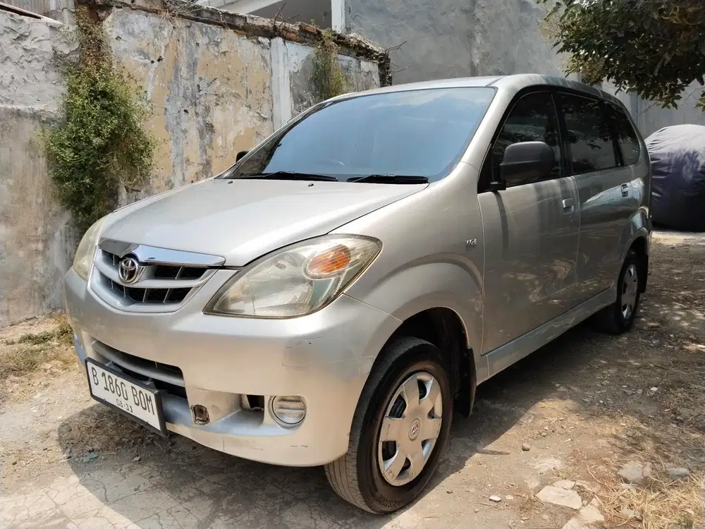 Toyota Avanza 2011 Bensin