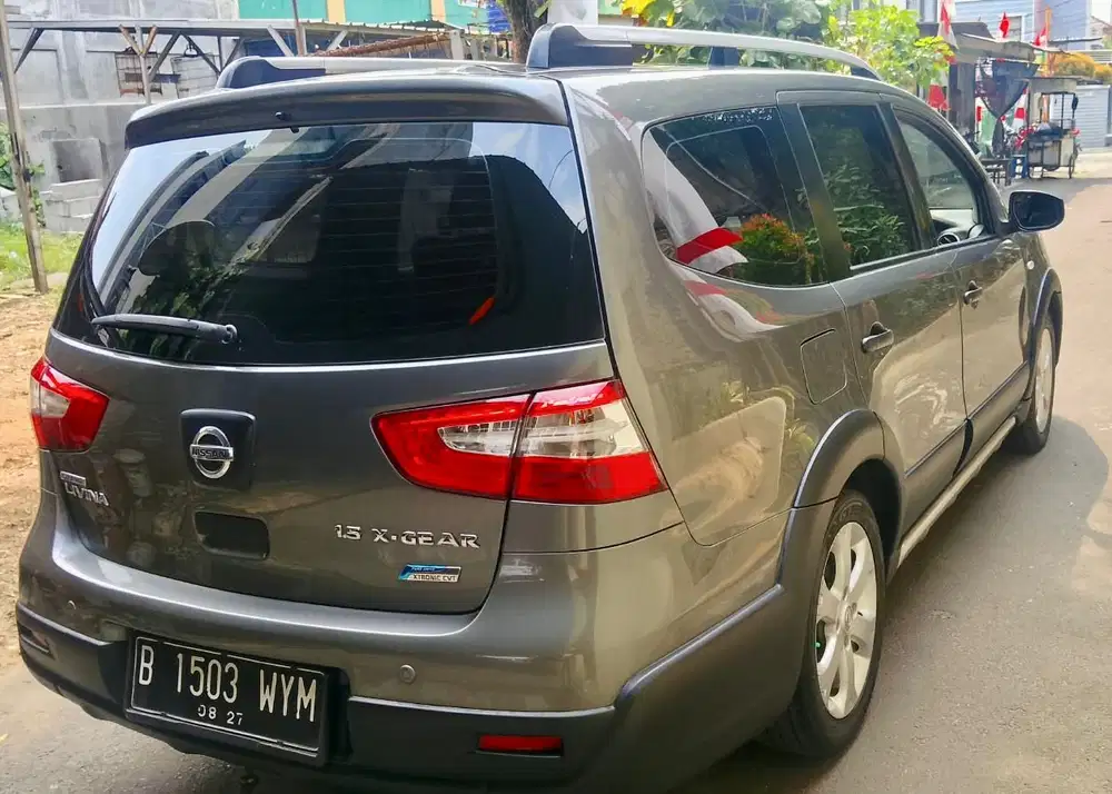 Nissan Grand livina 2013 Bensin