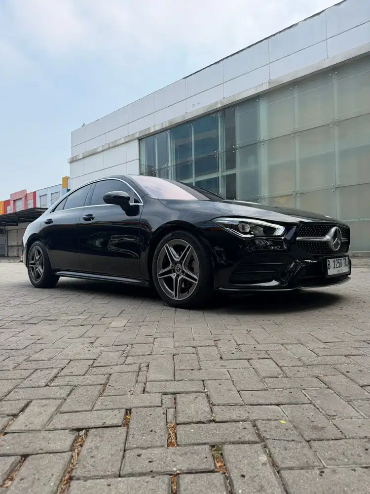 Mercedes-Benz CLA200 2023 Bensin