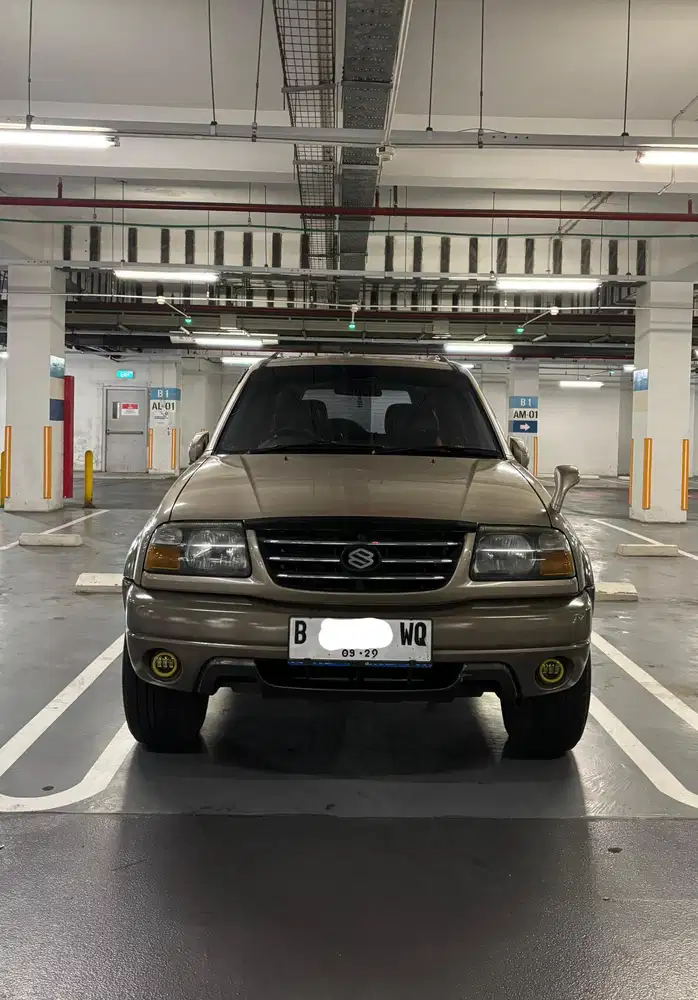 Suzuki Escudo 2004 Bensin