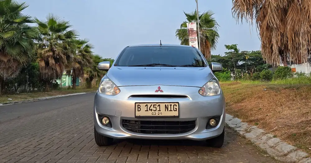 Mitsubishi Mirage 2012 Bensin