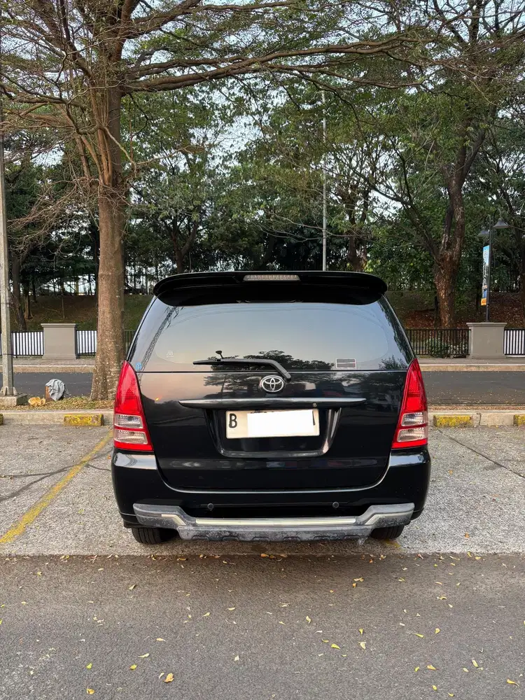 Toyota Kijang Innova 2008 Bensin