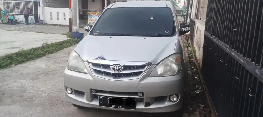 Toyota Avanza 2009 Bensin