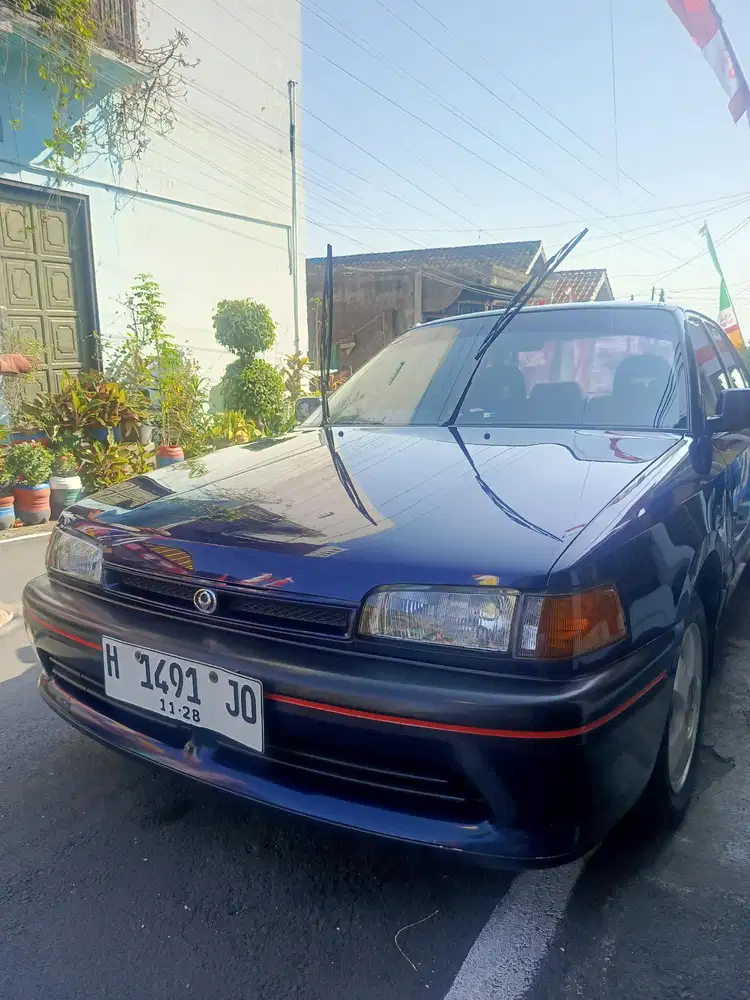 Mazda Interplay 1998 Bensin