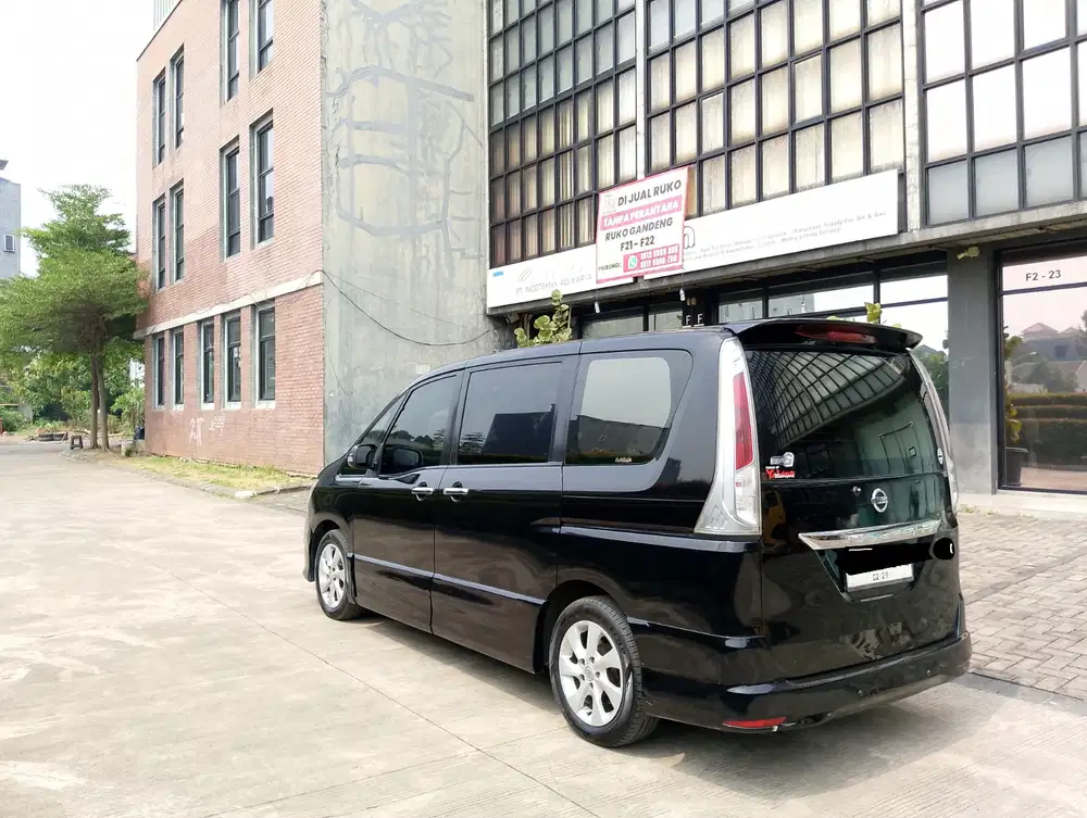 Nissan Serena 2013 Bensin