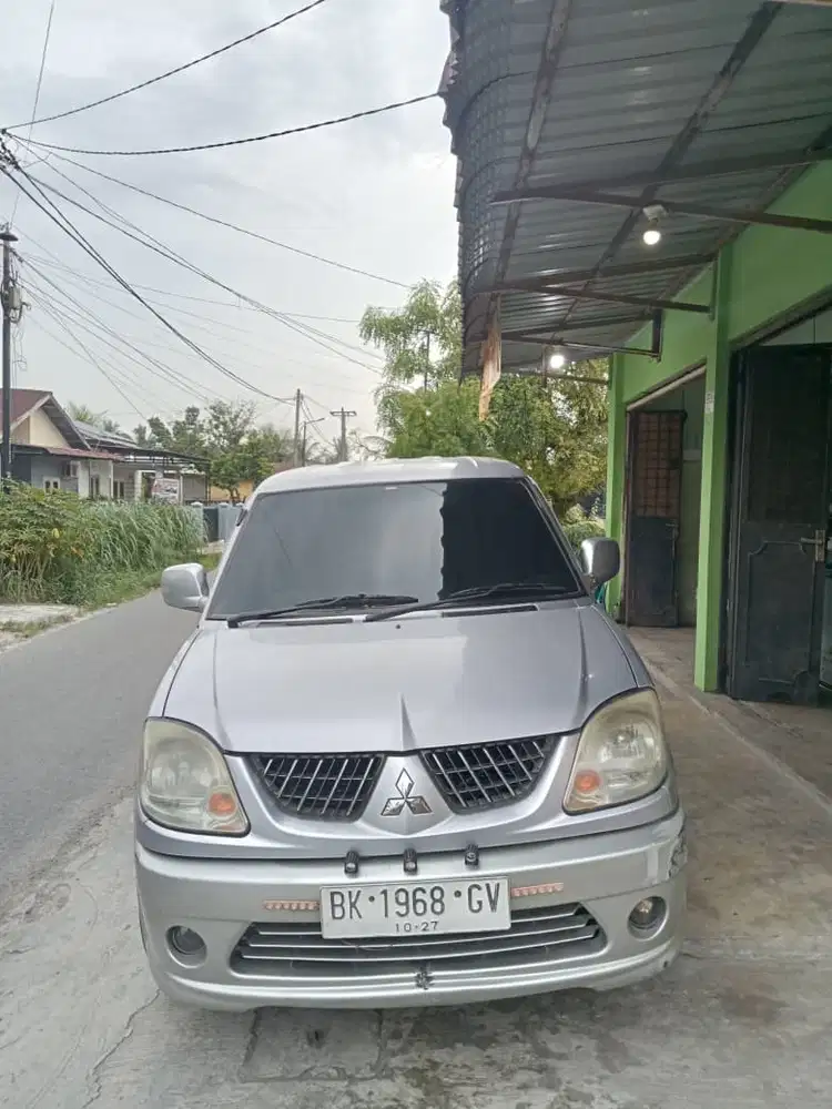 Mitsubishi Kuda 2005 Bensin
