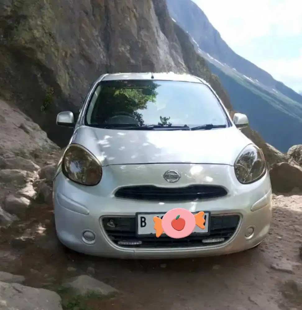 Nissan March 2011 Bensin
