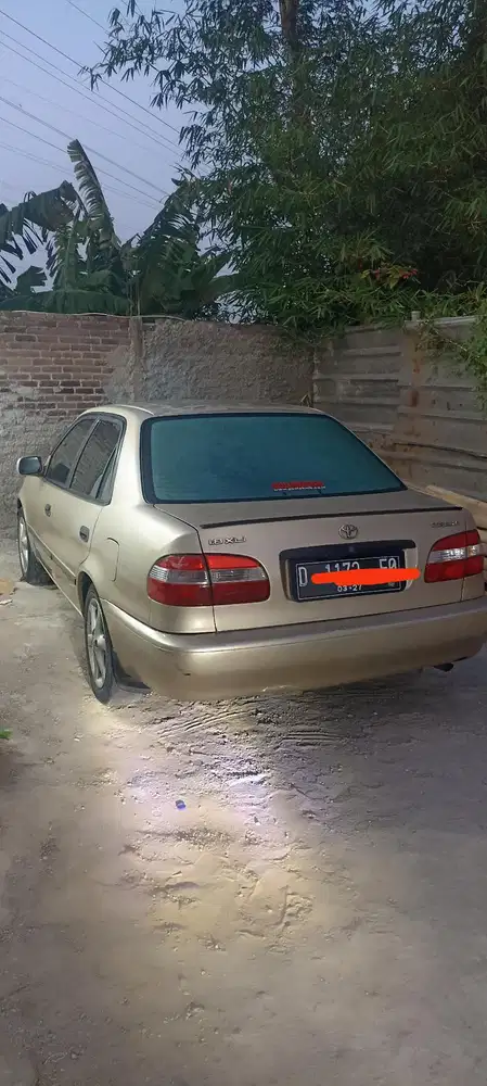 Toyota Corolla 2000 Bensin