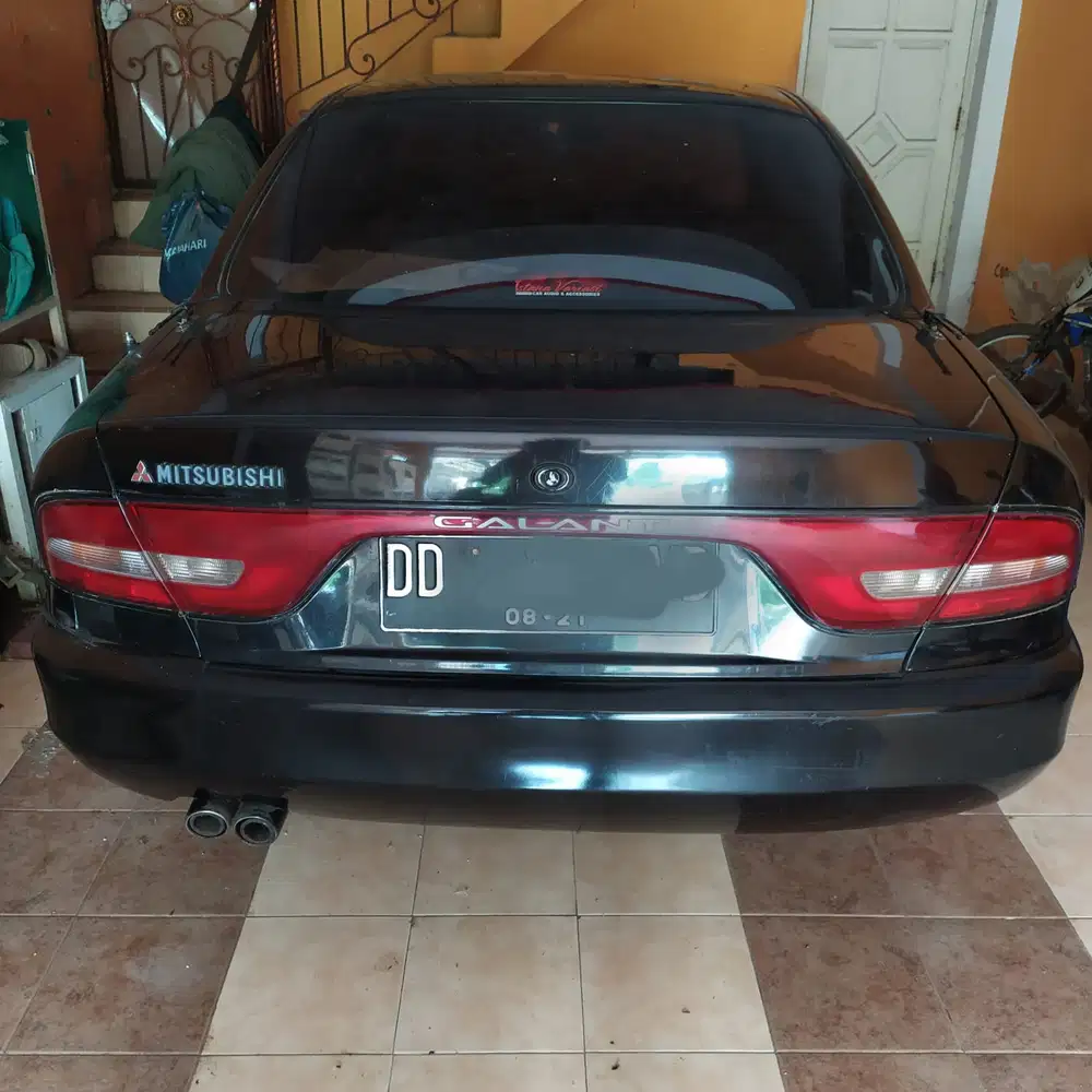 Mitsubishi Galant 1995 Bensin