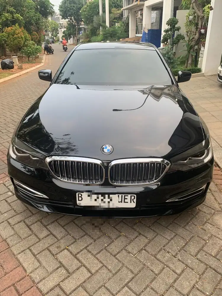 BMW 520i 2018 Bensin