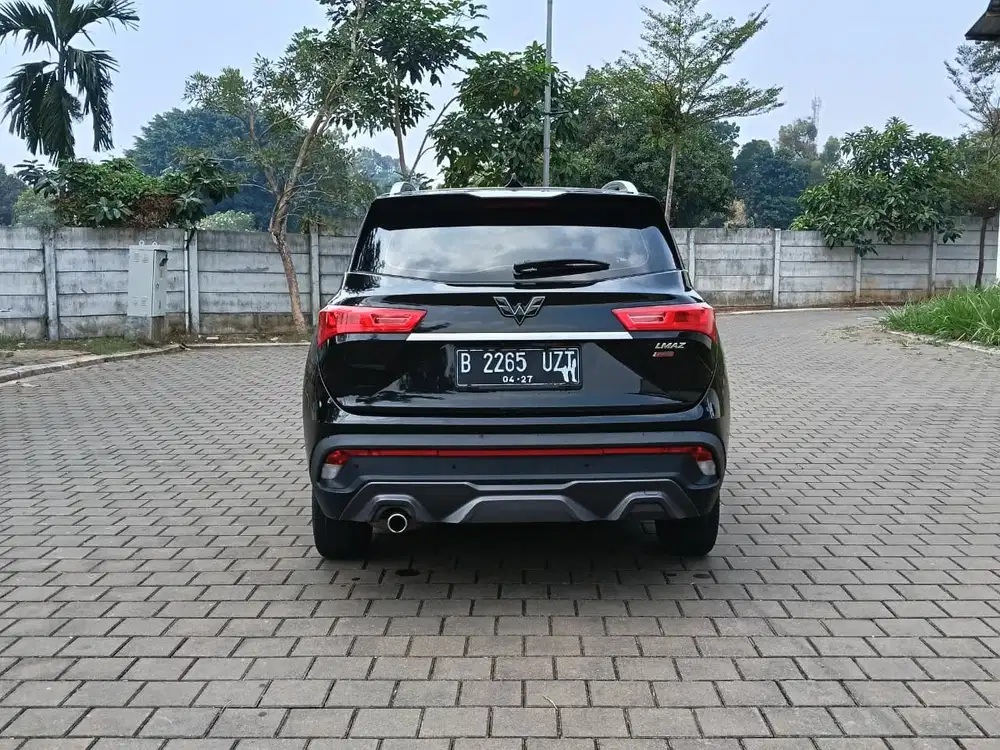 Wuling Almaz 2022 Bensin