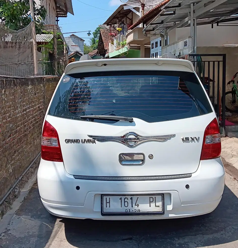 Nissan Grand livina 2012 Bensin