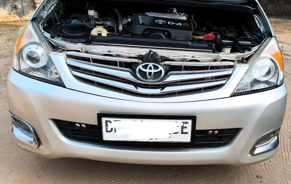 Toyota Kijang Innova 2009 Diesel