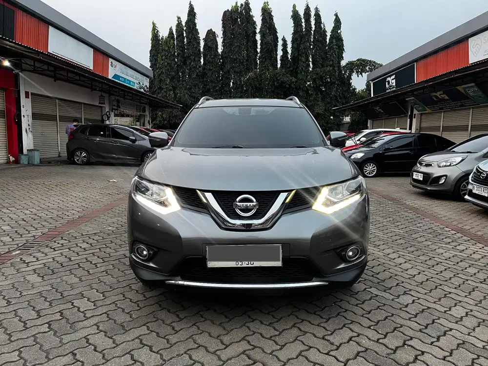 Nissan X-Trail 2015 Bensin