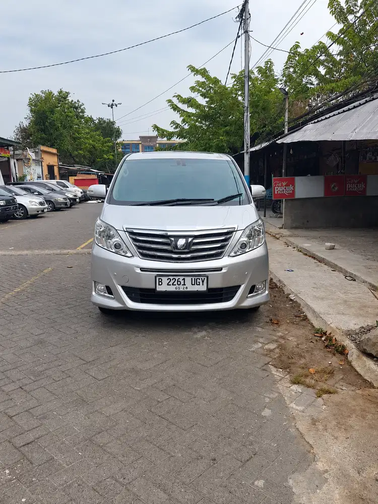 Dijual Cepat Toyota Alphard 2012 Bensin Pilot Seat