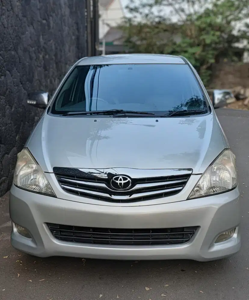 Toyota Kijang Innova 2010 Diesel