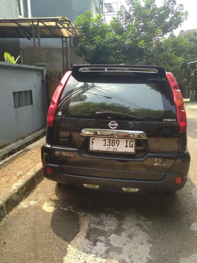 Nissan X-Trail 2009 Bensin