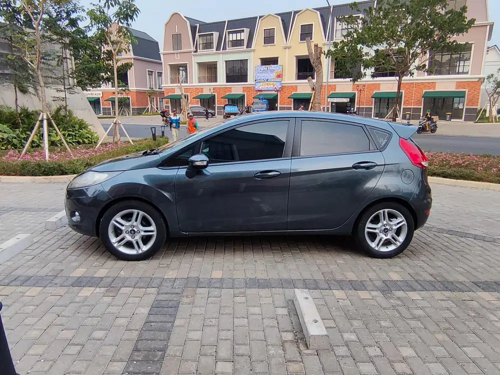 Ford Fiesta 2011 Bensin