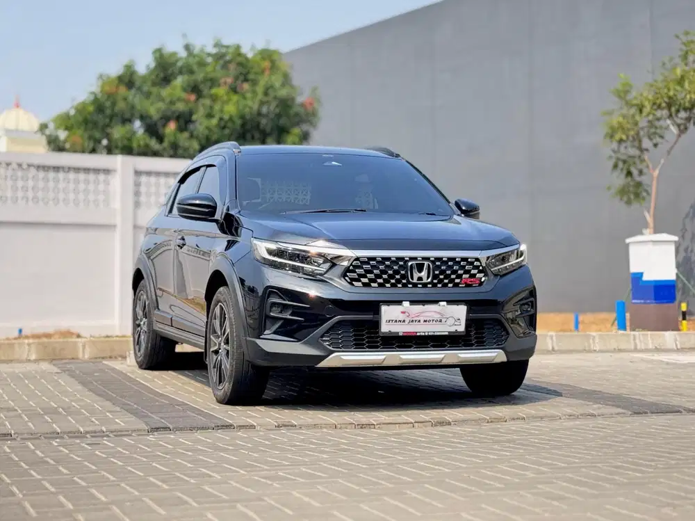 Honda WR-V 1.5 RS SENSING CVT 2023 HITAM