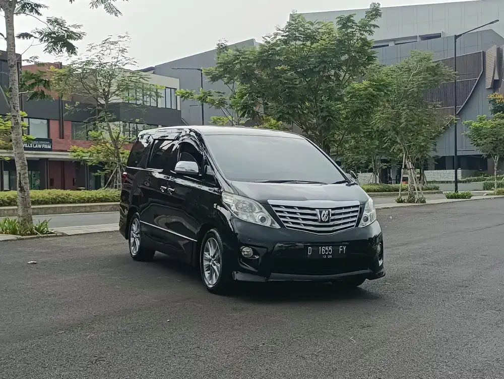 Toyota Alphard 2011 Bensin