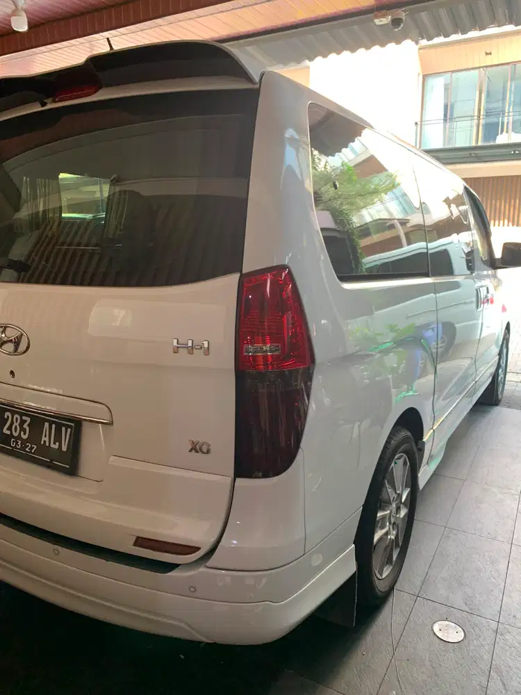 Hyundai H-1 2016 Bensin