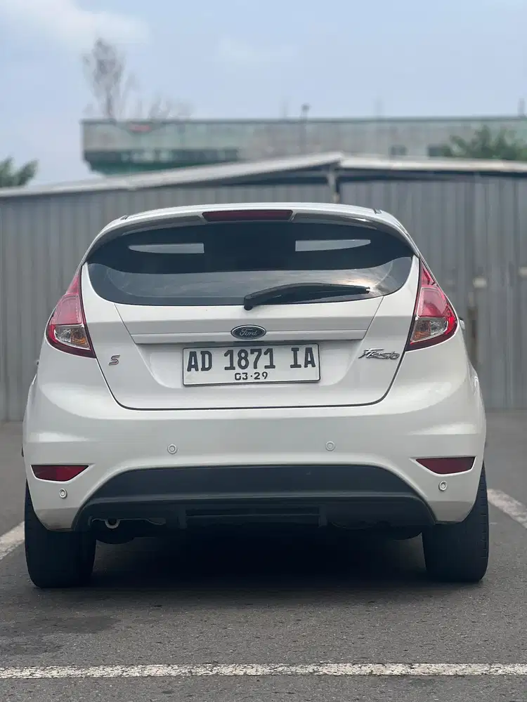 Ford Fiesta 2014 Bensin