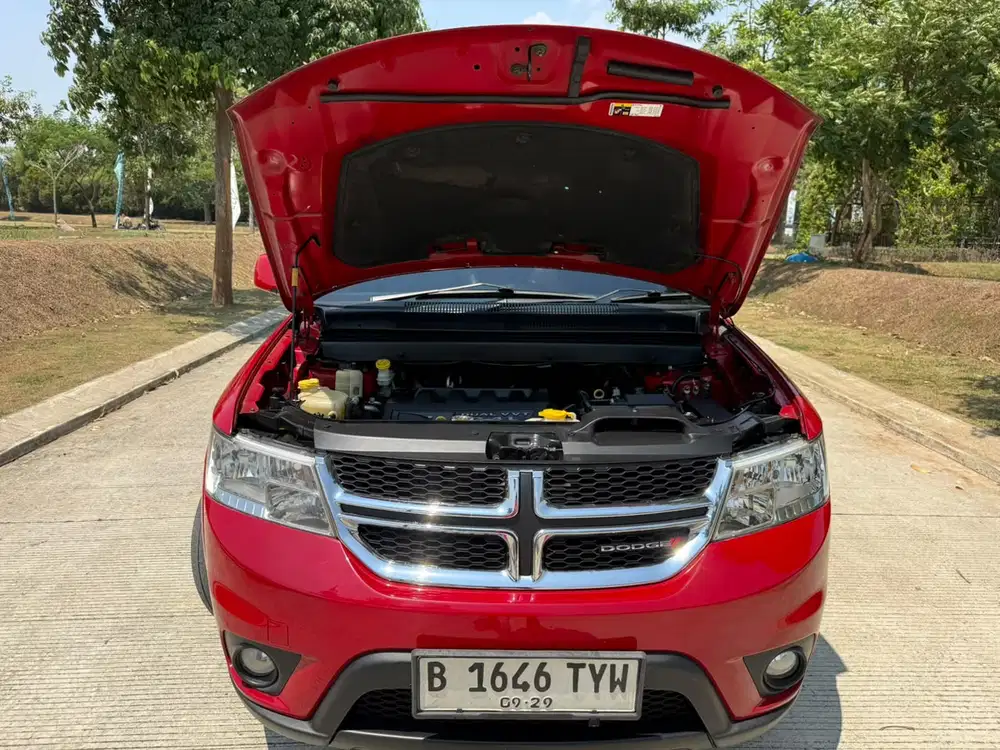Dodge Journey 2.4 AT 2013 Bensin