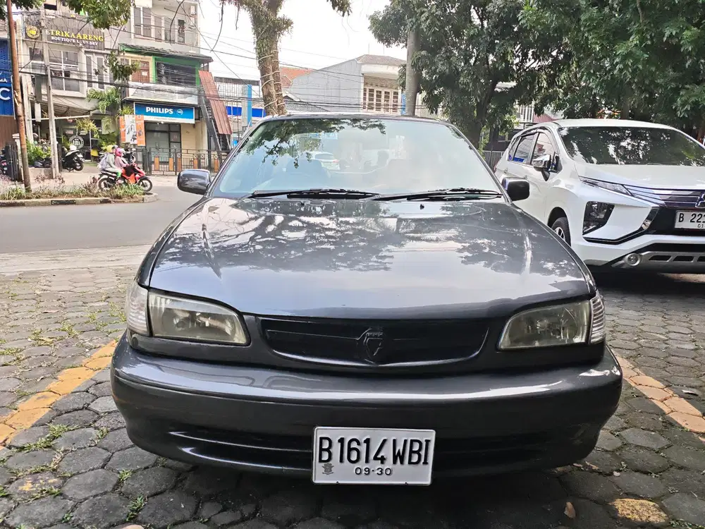 Toyota Corolla 2000 Bensin