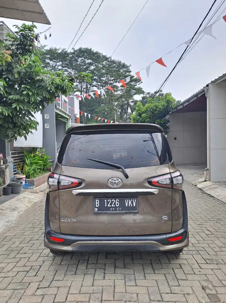 Km 50rb Full Record, Toyota Sienta 1.5 Q 2017 AT