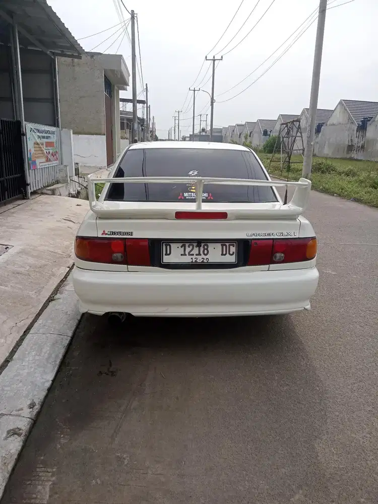 Mitsubishi Lancer 1994 Bensin