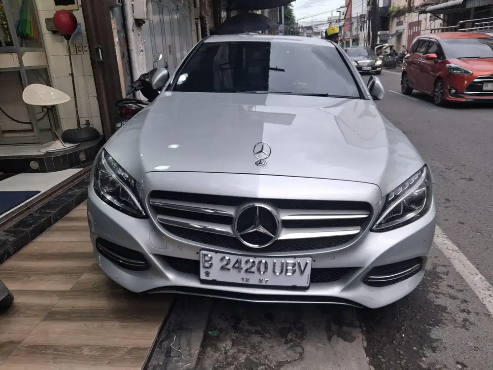 Mercedes-Benz C200 2014 Bensin