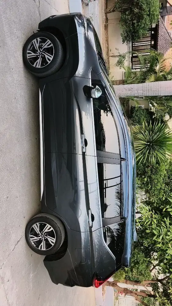 Mitsubishi Xpander ultimate 2020 matic hitam putih