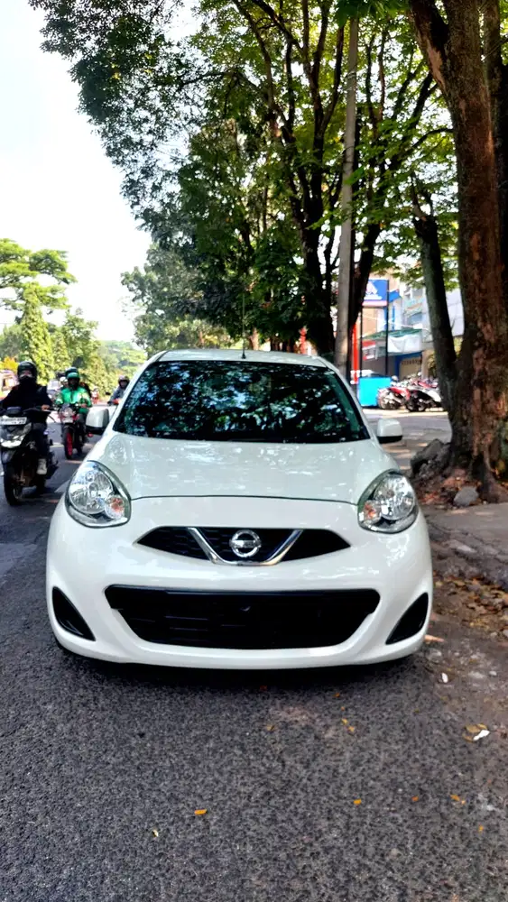Nissan March 2014 Bensin