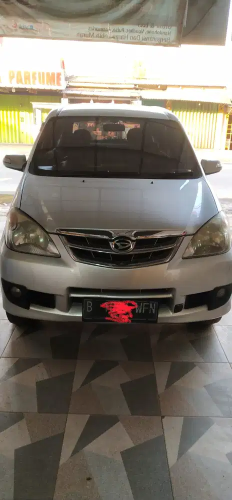 Daihatsu Xenia 2011 Bensin