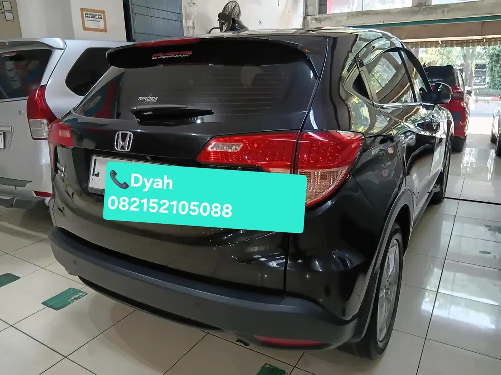 Honda HR-V 1.5 Automatic Hitam