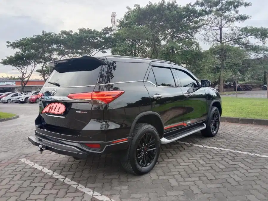 Toyota Fortuner 2018 Bensin