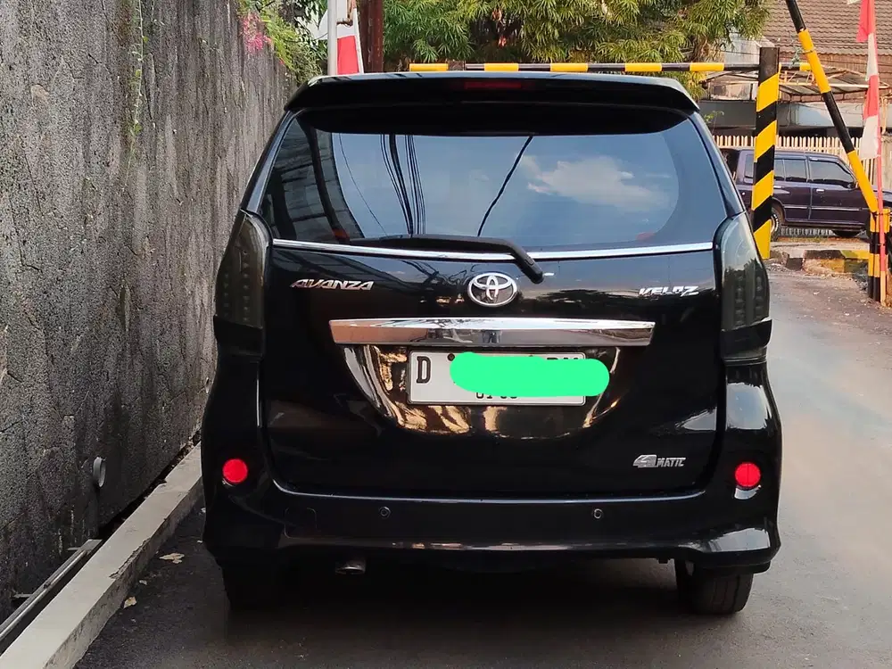 Toyota Avanza veloz 1.5 matic 2014