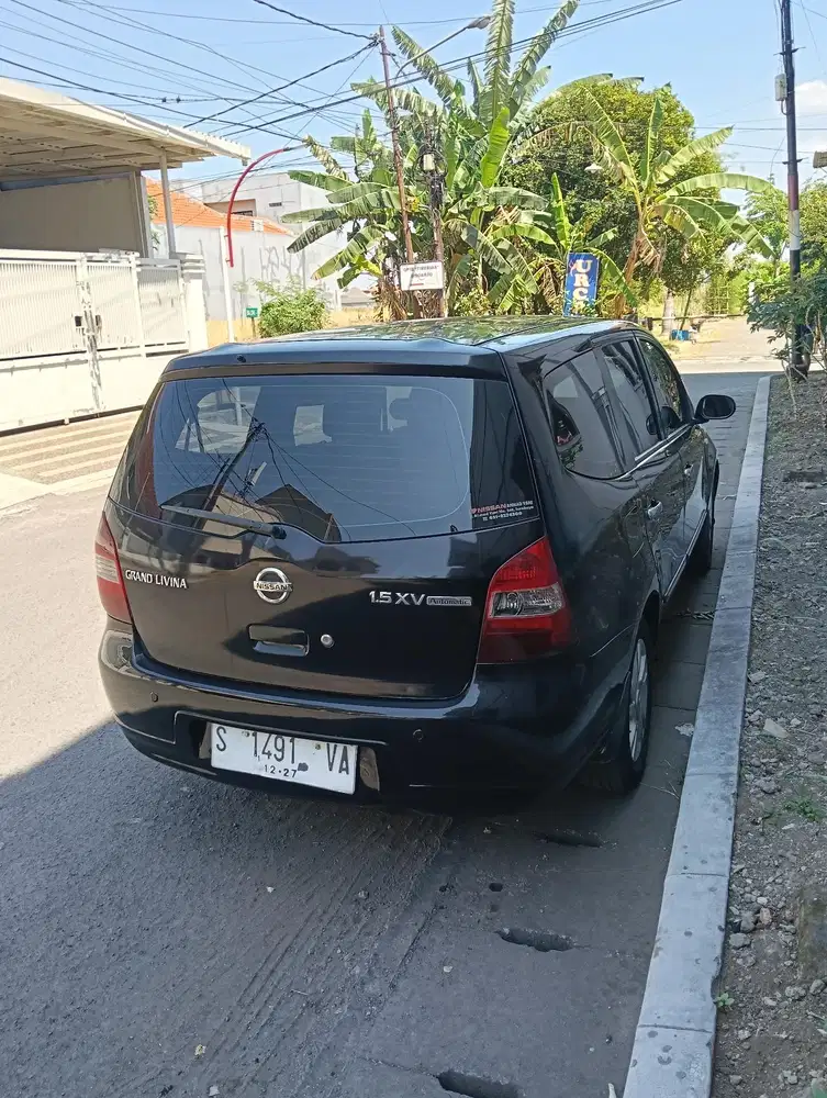 Nissan Livina 2012 Bensin