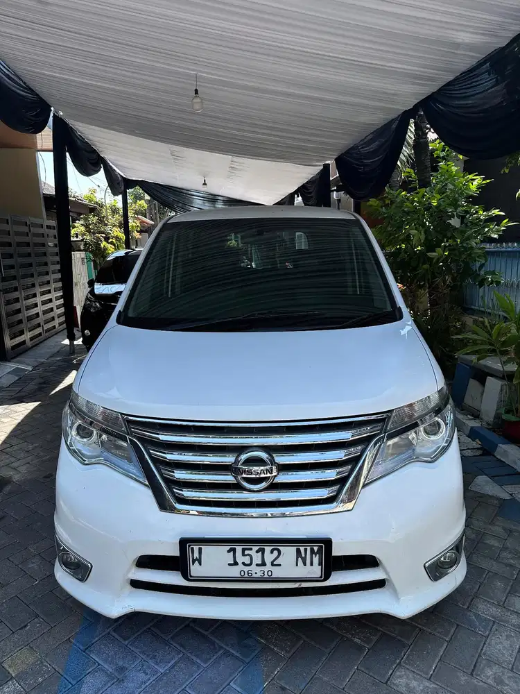 Nissan Serena 2015 Bensin
