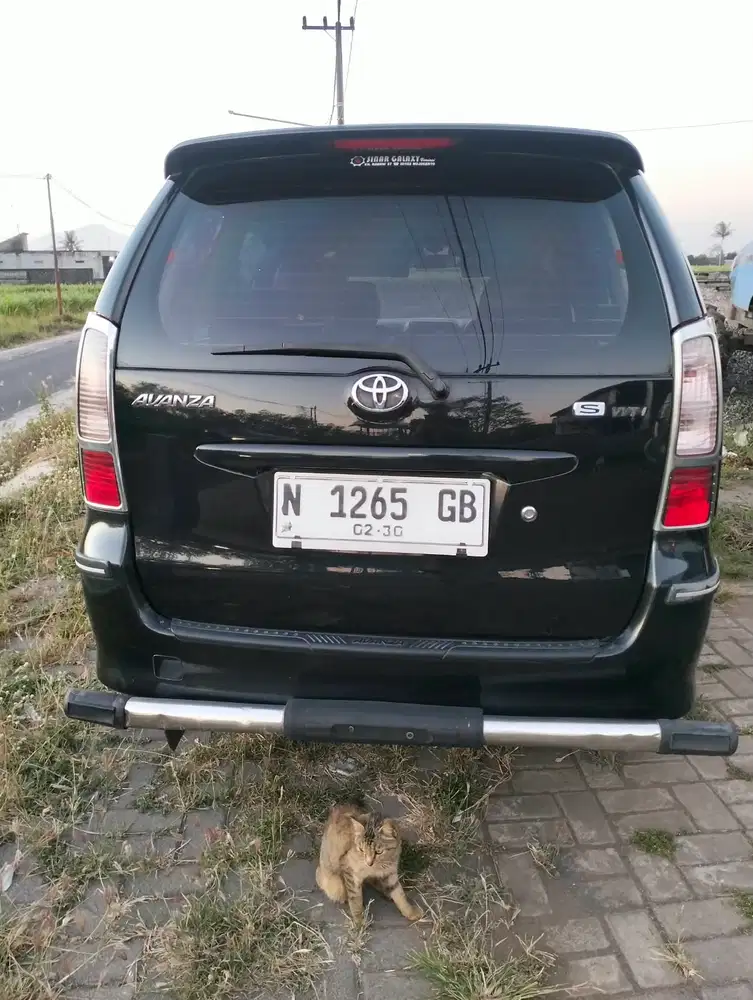 Toyota Avanza 2005 Bensin