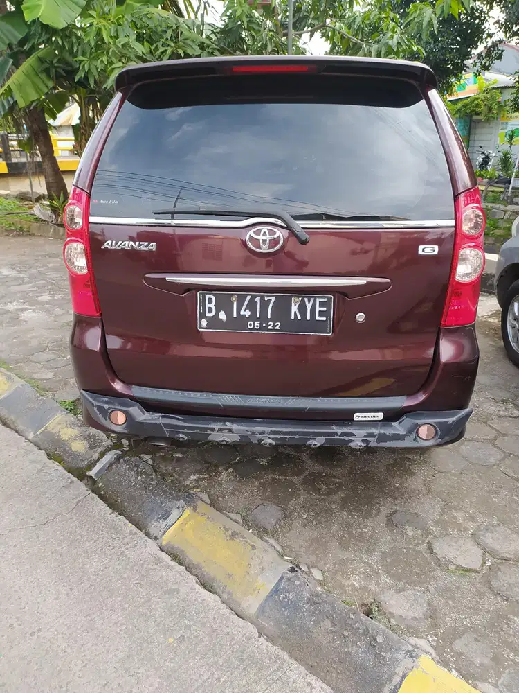 Toyota Avanza 2010 Bensin