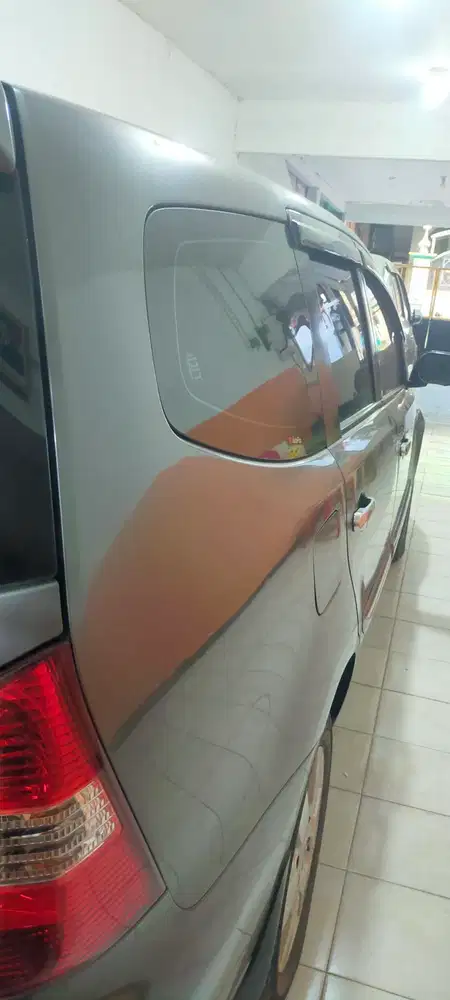 Nissan Grand livina 2010 Bensin
